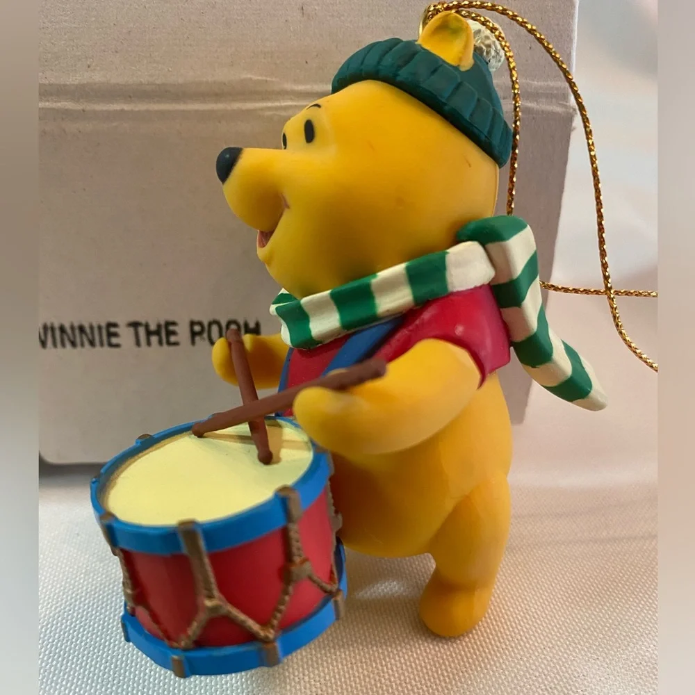 Vintage Disney Christmas ornament - Winnie the Pooh - in original box